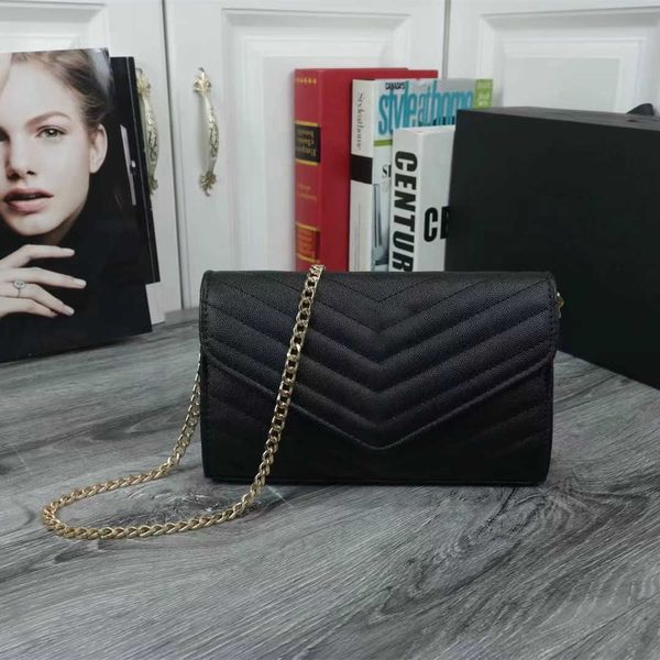 2022 luxurys designers bags tote women handbag 2068 pu leather caviar chains classic ladies lock shoulder evening bag 5 colors gold chain
2022 luxurys designers bags tote women handbag 2068 pu leather caviar chains classic ladies lock shoulder evening bag 5 colors gold chain