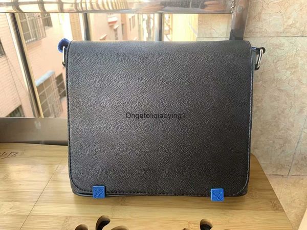 high-end quality arrival famous classic fashion men messenger bags cross body bag school bookbag should 866 blue shoulder
high-end quality arrival famous classic fashion men messenger bags cross body bag school bookbag should 866 blue shoulder