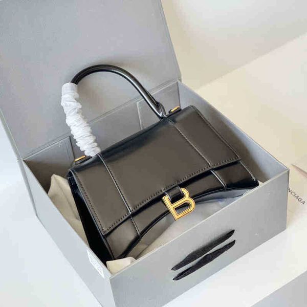 balencalgass handbags designer selling designers black full women's hourglasss hand messenger small leather bag fashionable and versati
balencalgass handbags designer selling designers black full women's hourglasss hand messenger small leather bag fashionable and versati