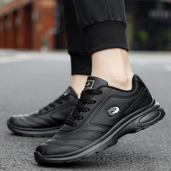 man outdoor running sport shoes wear resistant designer comfortable breathable vulcanize sneakers 220811, Black;brown
man outdoor running sport shoes wear resistant designer comfortable breathable vulcanize sneakers 220811, Black;brown