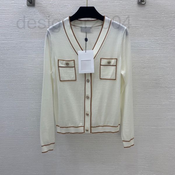 women's sweaters designer new autumn and winter 21 100% meinu wool shirt with diamond 5-button contrast color binding v-neck knitted ca, White;black
women's sweaters designer new autumn and winter 21 100% meinu wool shirt with diamond 5-button contrast color binding v-neck knitted ca, White;black
