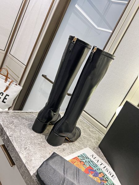 over knee boots designer boot martin booties high boot genuine leather middle lining comfortable logo fashionable latest style size for 35-4, Black
over knee boots designer boot martin booties high boot genuine leather middle lining comfortable logo fashionable latest style size for 35-4, Black