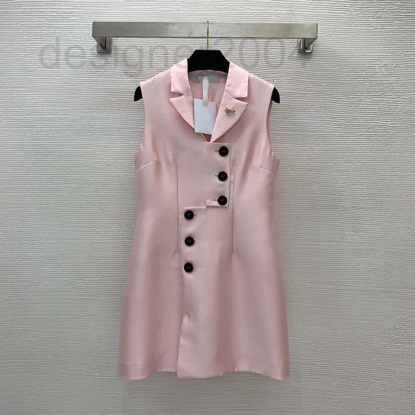 casual dresses designer 2022 summer new slim sleeveless vest suit collar dress with brooch decoration 9m8s, Black;gray
casual dresses designer 2022 summer new slim sleeveless vest suit collar dress with brooch decoration 9m8s, Black;gray