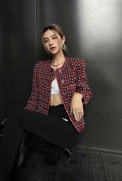 chan2022western suit jacket new autumn winter women's coat high-grade tweed casual spring fashion coat birthday gift valentine's d, Black;brown
chan2022western suit jacket new autumn winter women's coat high-grade tweed casual spring fashion coat birthday gift valentine's d, Black;brown