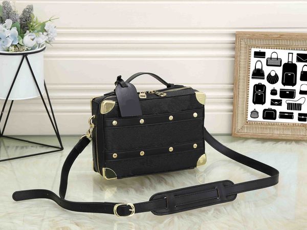 13 shoulder bag luxury designer women's stitching color letters flowers portable messenger bag mobile phone wallet simple and fresh pu
13 shoulder bag luxury designer women's stitching color letters flowers portable messenger bag mobile phone wallet simple and fresh pu