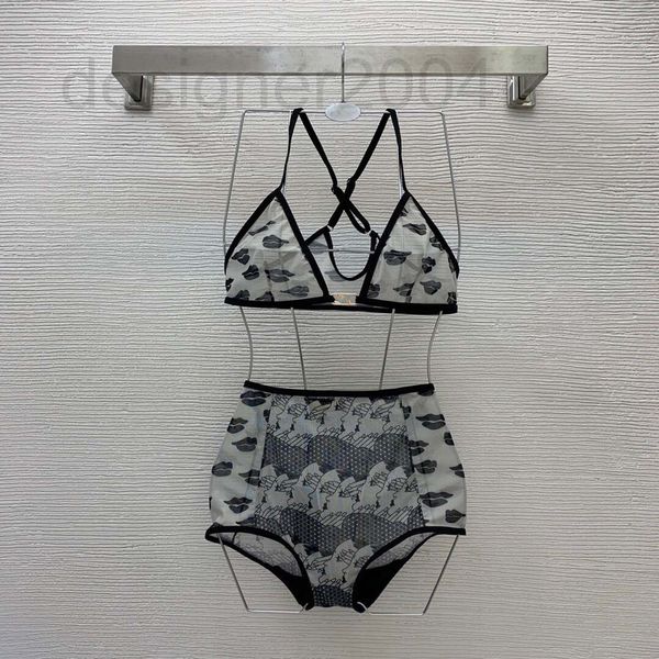 bras sets designer 2022 summer new perspective tulle rhombic letter embroidered suspender underwear with t-shaped pants underwear set f4te, Red;black
bras sets designer 2022 summer new perspective tulle rhombic letter embroidered suspender underwear with t-shaped pants underwear set f4te, Red;black