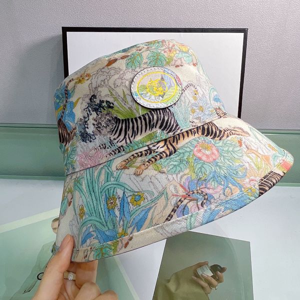 ddesigners luxury bucket hat sun hats fashion adjustable summer beach casual hat 4 seasons caps 2colors, Blue;gray
ddesigners luxury bucket hat sun hats fashion adjustable summer beach casual hat 4 seasons caps 2colors, Blue;gray
