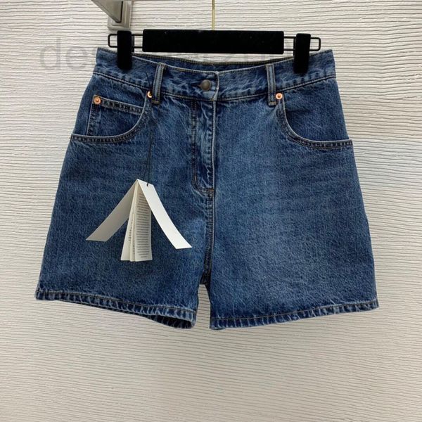 women's pants & capris designer 2022 early spring new european metal horse seat buckle high waist thin wide leg denim shorts 7h46, Black;white
women's pants & capris designer 2022 early spring new european metal horse seat buckle high waist thin wide leg denim shorts 7h46, Black;white