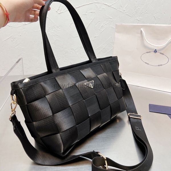 designer luxury fashion bags for womens handbags pink strap crossbody vintage paris plaid the totes bag purses multicolour 3-in-1 nylon wall
designer luxury fashion bags for womens handbags pink strap crossbody vintage paris plaid the totes bag purses multicolour 3-in-1 nylon wall
