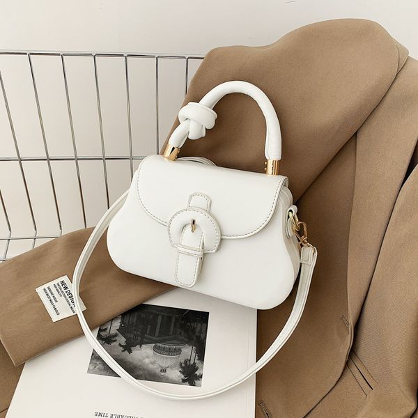 luxury desiginer bags belt buckle box bag mini retro wallet texture portable handbags fashion square handbag woman lightweight pack pu leath
luxury desiginer bags belt buckle box bag mini retro wallet texture portable handbags fashion square handbag woman lightweight pack pu leath