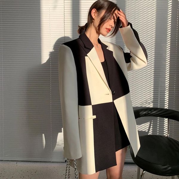 spring autumn patchwork blazers womens single buckle jacket asymmetric casual female blazer loose fashion office ladies suit, White;black
spring autumn patchwork blazers womens single buckle jacket asymmetric casual female blazer loose fashion office ladies suit, White;black