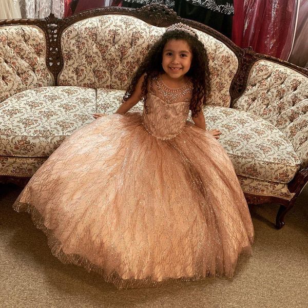 2022 bling rose gold flower girls dresses for weddings jewel neck sequined lace flowers crystal beads sleeveless princess kids birthday girl, White;blue
2022 bling rose gold flower girls dresses for weddings jewel neck sequined lace flowers crystal beads sleeveless princess kids birthday girl, White;blue