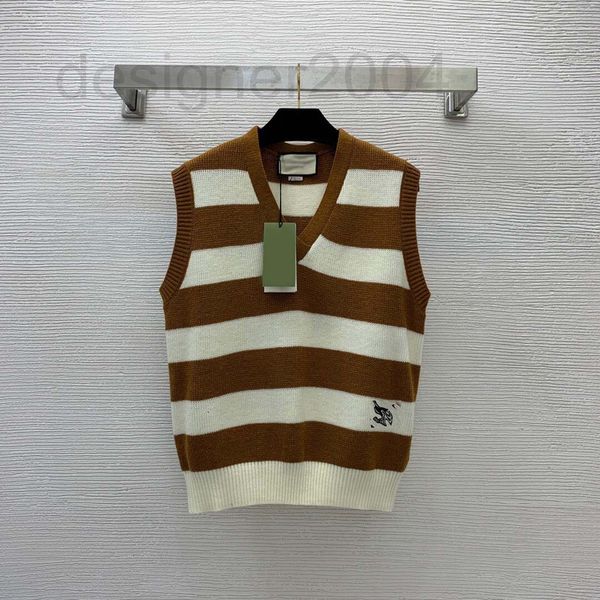 women's sweaters designer early autumn new 100 wool fabric thick stripe color blocking embroidery fashion v-neck knitted vest rruw, White;black
women's sweaters designer early autumn new 100 wool fabric thick stripe color blocking embroidery fashion v-neck knitted vest rruw, White;black