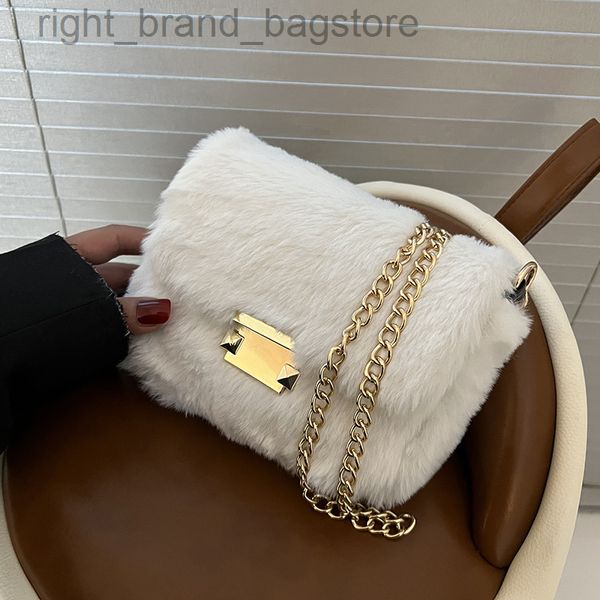 small faux fur totes 2022 fashion winter chain cute soft shoulder bag women's branded trend handbags and purses w220810
small faux fur totes 2022 fashion winter chain cute soft shoulder bag women's branded trend handbags and purses w220810