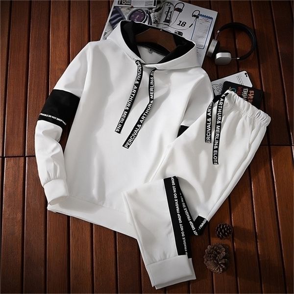autumn hoodie sets men tracksuit casual hoodies sweatshirtsweatpants 2 piece set male pullover hoody fashion streetwear clothes 220811, Black
autumn hoodie sets men tracksuit casual hoodies sweatshirtsweatpants 2 piece set male pullover hoody fashion streetwear clothes 220811, Black