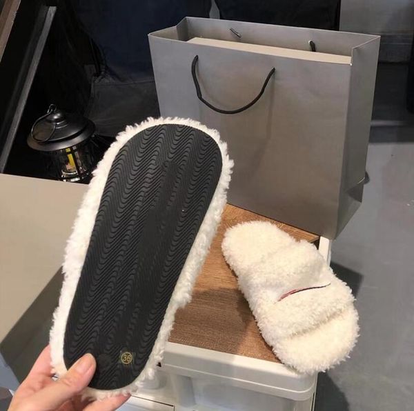 designer womens slippers ladies winter wool slides fur fluffy furry warm letters sandals comfortable girl flip flop, Black
designer womens slippers ladies winter wool slides fur fluffy furry warm letters sandals comfortable girl flip flop, Black
