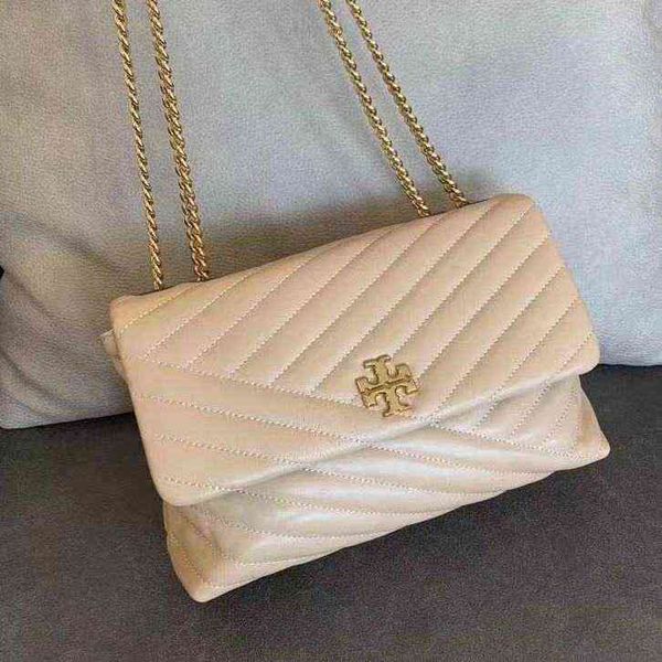 70% off online sales early spring new women's embroidered lingge messenger single shoulder bag large capacity fashion versatile foreign
70% off online sales early spring new women's embroidered lingge messenger single shoulder bag large capacity fashion versatile foreign