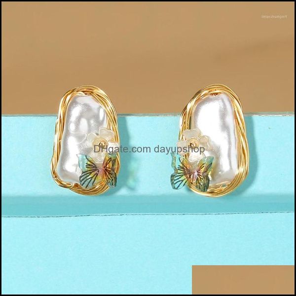 stud earrings jewelry 2021 retro elegant baroque pearl weave copper wire flowers zircon butterfly for women party jewelr dhstr, Golden;silver
stud earrings jewelry 2021 retro elegant baroque pearl weave copper wire flowers zircon butterfly for women party jewelr dhstr, Golden;silver