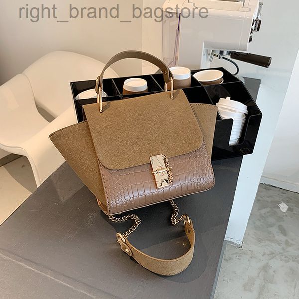 retro frosted dumpling chain portable shoulder messenger bag wing bag hobos shopper handbags for women 2022 designer luxury w220810
retro frosted dumpling chain portable shoulder messenger bag wing bag hobos shopper handbags for women 2022 designer luxury w220810