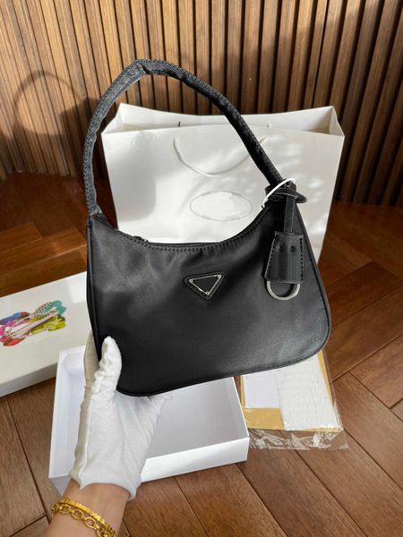women bags backpack classic square purse leather luxury designer small cross body pillow handbag high-capacity solid crossbody bag colors mu
women bags backpack classic square purse leather luxury designer small cross body pillow handbag high-capacity solid crossbody bag colors mu