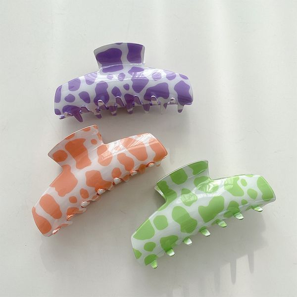 length 11.8 cm large spot square hair clamps european women resin plastic hairpins geometric hair claw clips for lady shower head wear ponyt, Slivery;golden
length 11.8 cm large spot square hair clamps european women resin plastic hairpins geometric hair claw clips for lady shower head wear ponyt, Slivery;golden