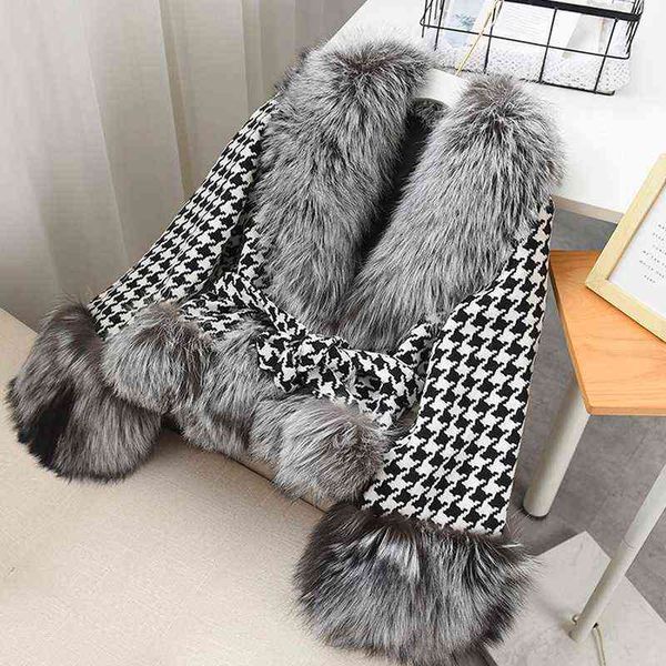 luxury fashion 2021 winter women black white houndstooth plaid woolen patchwork fax fur jackets fake fur slim coat a496 t220810
luxury fashion 2021 winter women black white houndstooth plaid woolen patchwork fax fur jackets fake fur slim coat a496 t220810