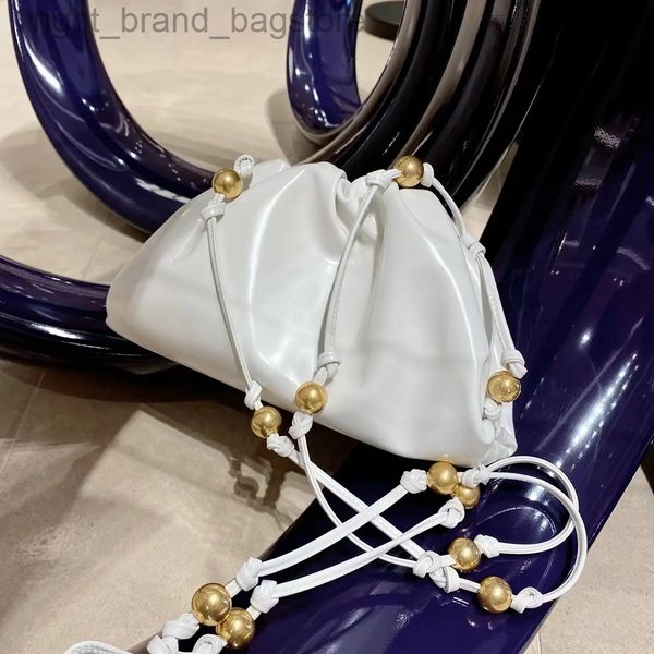 fashion luxury brand designer pouch women clutch handbag beading shoulder bag cowhide patent leather w220810
fashion luxury brand designer pouch women clutch handbag beading shoulder bag cowhide patent leather w220810