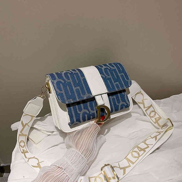 handbag 2023 fashion women's bag leather quality handbag series embroidery letter square bag
handbag 2023 fashion women's bag leather quality handbag series embroidery letter square bag