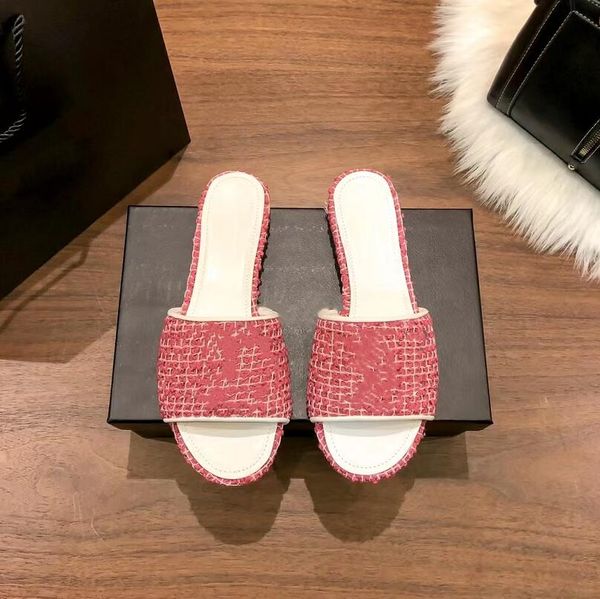 summer embroidery weave slippers designer temperament chunky heels letter sandal luxury fashion outdoor leisure flat bottom slipper beach, Black
summer embroidery weave slippers designer temperament chunky heels letter sandal luxury fashion outdoor leisure flat bottom slipper beach, Black