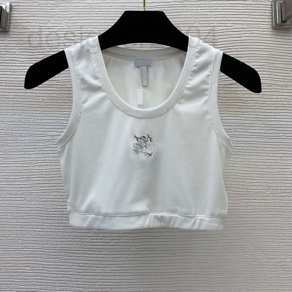 women's t-shirt designer summer new pure color simple fashion small embroidery pattern u-neck vest short inside xr8v, White
women's t-shirt designer summer new pure color simple fashion small embroidery pattern u-neck vest short inside xr8v, White