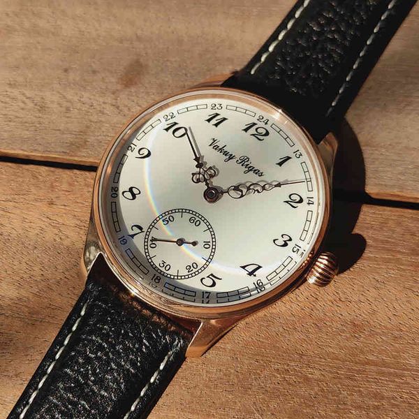men's watch simple dial sapphire mirror leather strap pilot style automatic mechanical small second, Slivery;brown
men's watch simple dial sapphire mirror leather strap pilot style automatic mechanical small second, Slivery;brown