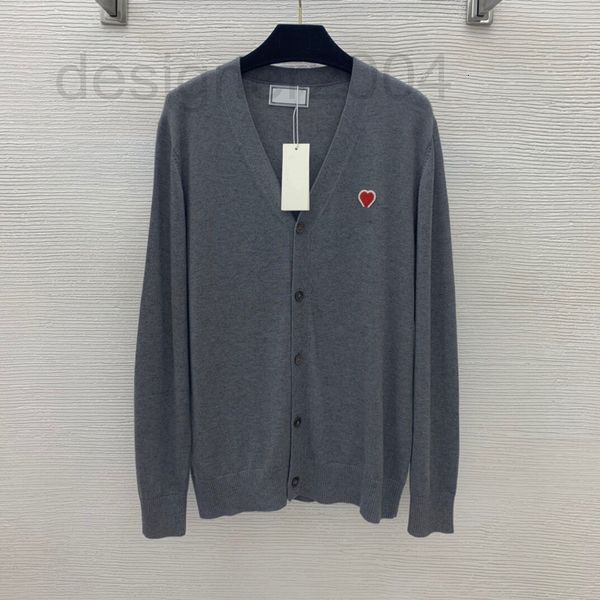 women's sweaters designer new 100% meinuo wool skin friendly fabric heart a letter decorative v-neck knitted cardigan coat rl25, White;black
women's sweaters designer new 100% meinuo wool skin friendly fabric heart a letter decorative v-neck knitted cardigan coat rl25, White;black