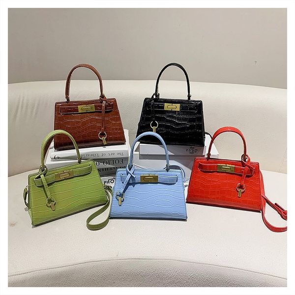 shoulder bag luxury desiginer bags pu leather mini retro wallet texture portable handbags fashion locking crossbody bag woman lightweight pa
shoulder bag luxury desiginer bags pu leather mini retro wallet texture portable handbags fashion locking crossbody bag woman lightweight pa