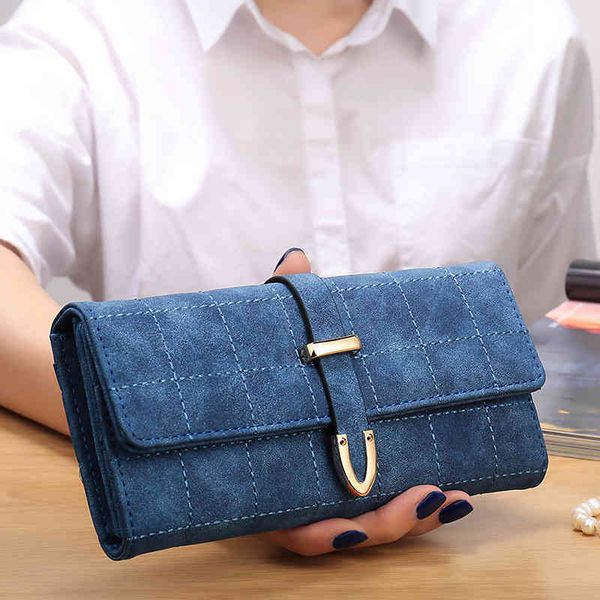 hbp japanese and korean long frosted three fold women's purse lady's purse h buckle strap mobile phone bag handbag 220718, Red;black
hbp japanese and korean long frosted three fold women's purse lady's purse h buckle strap mobile phone bag handbag 220718, Red;black