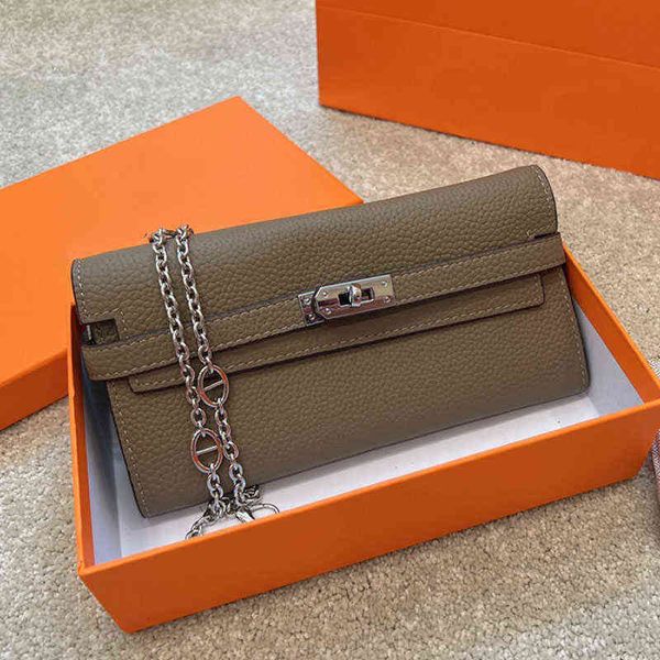 kelys designer herme handbags kellies wallet pig nose chain big sister's same female summer single shoulder cross female cowhide
kelys designer herme handbags kellies wallet pig nose chain big sister's same female summer single shoulder cross female cowhide