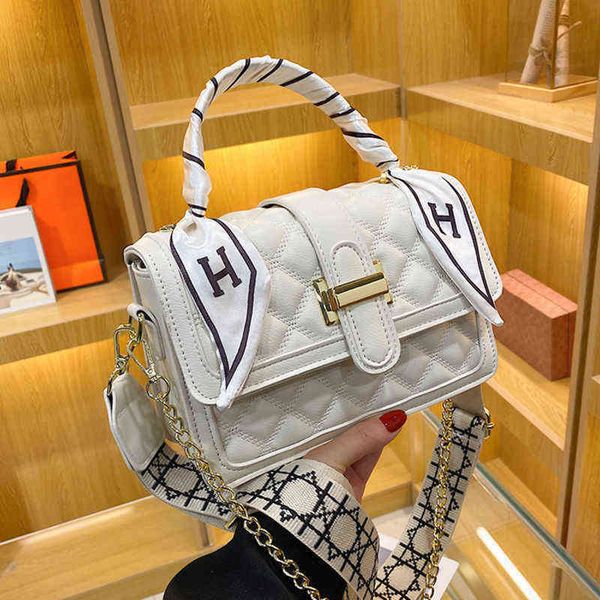 65% off factory clearance women's 2022 spring and summer new fashion versatile ins high-end portable messenger small square bag
65% off factory clearance women's 2022 spring and summer new fashion versatile ins high-end portable messenger small square bag