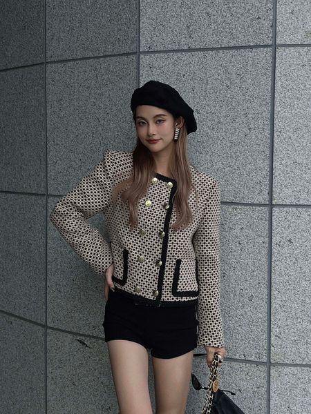 cel2022ine suit jacket new autumn winter women's coat designer autumn tweed spring jacket women down jacket birthday gift valentine, Black;brown
cel2022ine suit jacket new autumn winter women's coat designer autumn tweed spring jacket women down jacket birthday gift valentine, Black;brown
