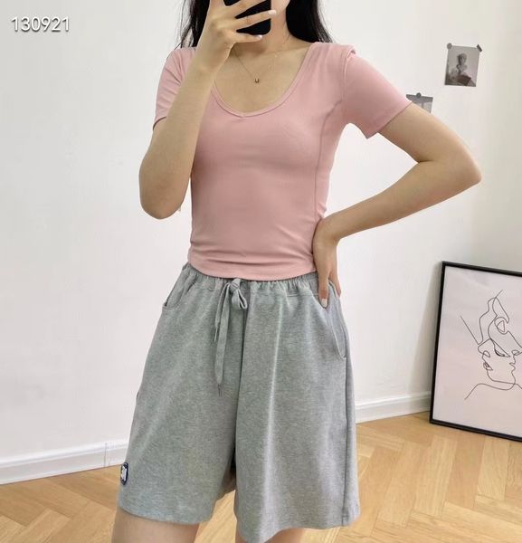 ll women's yoga sports short sleeve tight crop t-shirt v neck u back beauty fitness tidal current 2023, Gray
ll women's yoga sports short sleeve tight crop t-shirt v neck u back beauty fitness tidal current 2023, Gray