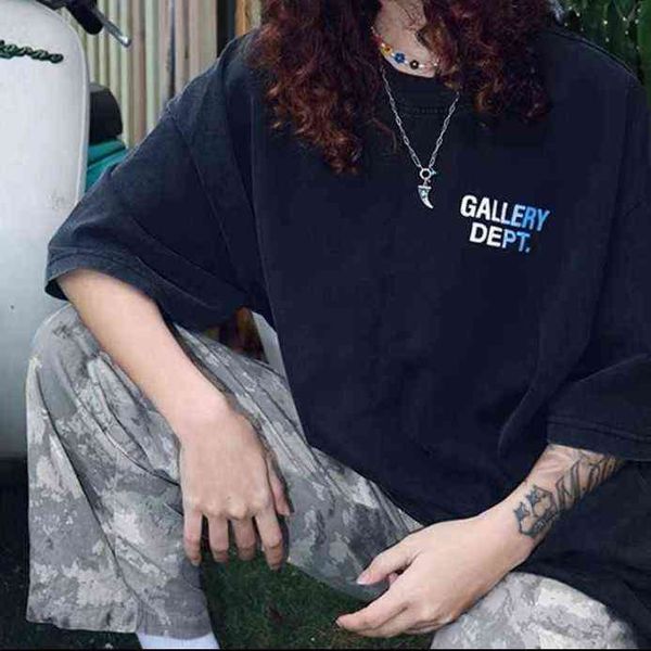 classic mens designer t-shirt galleryes basic letter slogan gradient printing loose round neck men's short sleeve t-shirt, White;black
classic mens designer t-shirt galleryes basic letter slogan gradient printing loose round neck men's short sleeve t-shirt, White;black