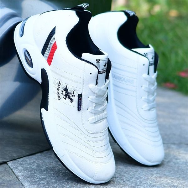 man sneaker running shoes breathable sports leather casual white non slip lace up big size 43 47 220811, Black
man sneaker running shoes breathable sports leather casual white non slip lace up big size 43 47 220811, Black