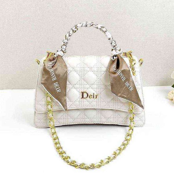 65% off factory clearance 2022 lingge single shoulder diagonal handbag women's bag 
65% off factory clearance 2022 lingge single shoulder diagonal handbag women's bag