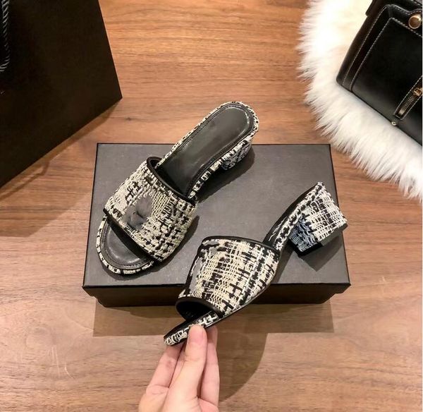 summer embroidery weave slippers designer temperament chunky heels letter sandal luxury fashion outdoor leisure flat bottom slipper beach, Black
summer embroidery weave slippers designer temperament chunky heels letter sandal luxury fashion outdoor leisure flat bottom slipper beach, Black