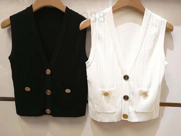 women's knits & tees designer 20ss balman knitted slim fitting v-neck gold buckle backed vest luxury sweater sleeveless ice silk 92fw, White
women's knits & tees designer 20ss balman knitted slim fitting v-neck gold buckle backed vest luxury sweater sleeveless ice silk 92fw, White