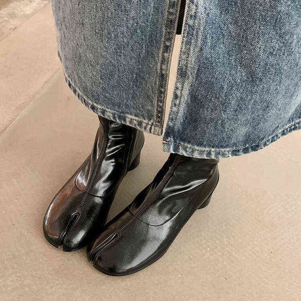 hbp boots personalized split toe fashion children's 2022 new martin round head thick middle heel short spring and autumn 220811, Black
hbp boots personalized split toe fashion children's 2022 new martin round head thick middle heel short spring and autumn 220811, Black