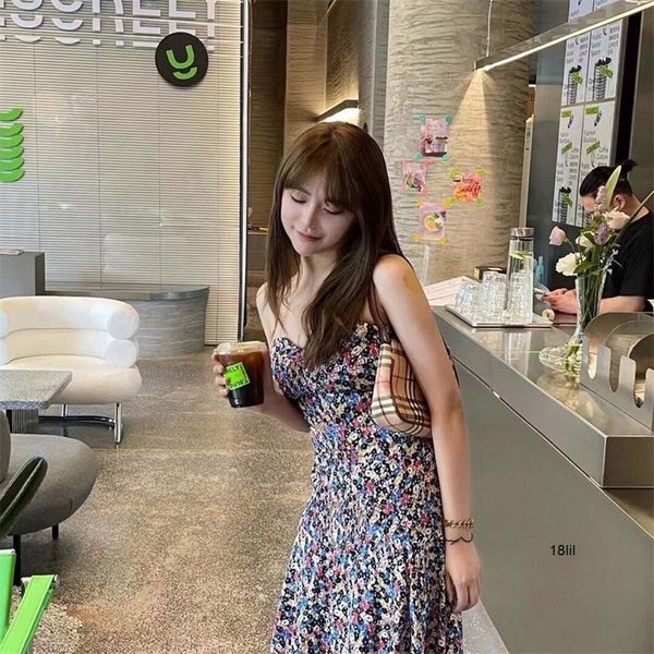 burbrerys crossbody handbags bags burbrery luxuries designers women bag purses totes designer woman handbag shoulder wallets f6za
burbrerys crossbody handbags bags burbrery luxuries designers women bag purses totes designer woman handbag shoulder wallets f6za