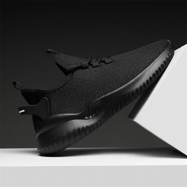 light running shoes men sneakers knit mesh breathable non slip wear resistant outdoor casual walking sport 220811, Black
light running shoes men sneakers knit mesh breathable non slip wear resistant outdoor casual walking sport 220811, Black