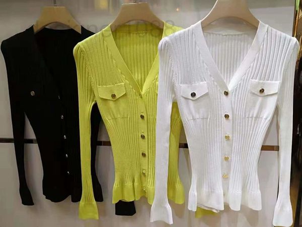 women's sweaters designer 20ss balman knitted slim fitting v-neck ice silk bottomed sweater luxury sweater gold button trumpet sleeve c, White;black
women's sweaters designer 20ss balman knitted slim fitting v-neck ice silk bottomed sweater luxury sweater gold button trumpet sleeve c, White;black