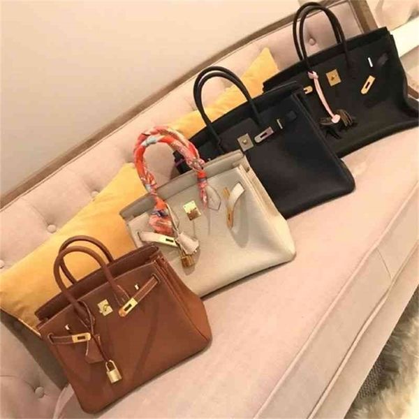 lychee designer birkins bags herme pattern platinum leather handbag large capacity bride wedding female 2121 new trend have logo
lychee designer birkins bags herme pattern platinum leather handbag large capacity bride wedding female 2121 new trend have logo
