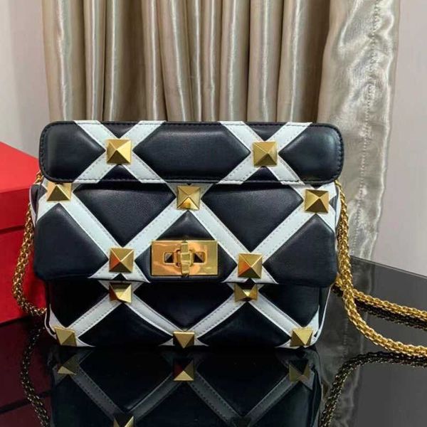 women bags backpack classic square purse leather luxury designer body pillow zhouzhoubao123 handbag high-capacity solid crossbody bag colors, Brown;gray
women bags backpack classic square purse leather luxury designer body pillow zhouzhoubao123 handbag high-capacity solid crossbody bag colors, Brown;gray