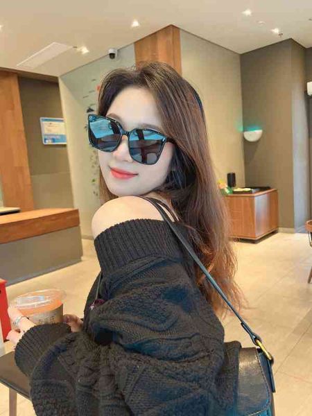 sunglasses net red tr90 large frame nylon film male star same female street s korean ztab, White;black
sunglasses net red tr90 large frame nylon film male star same female street s korean ztab, White;black
